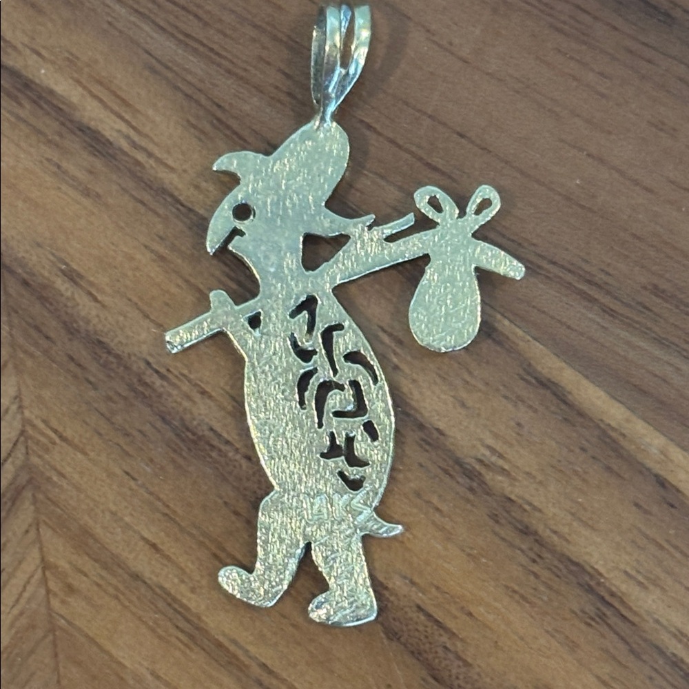 Vintage 14K Gold Hitchhiker Turtle Pendant Unique Whimsical Jewelry Collectible - Picture 8 of 12